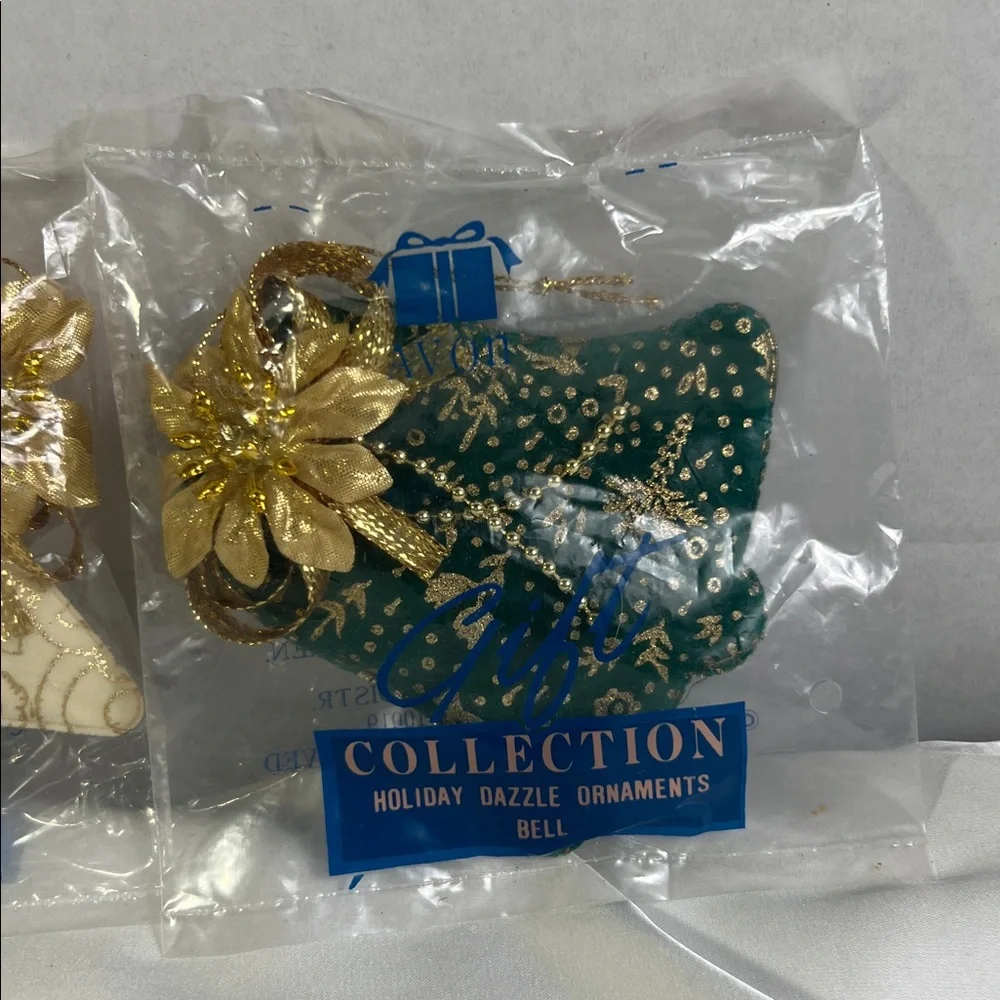 Vintage 1995 Avon‎ Gold and Green Dazzle Ornaments Set Bell & Star Old Stock
